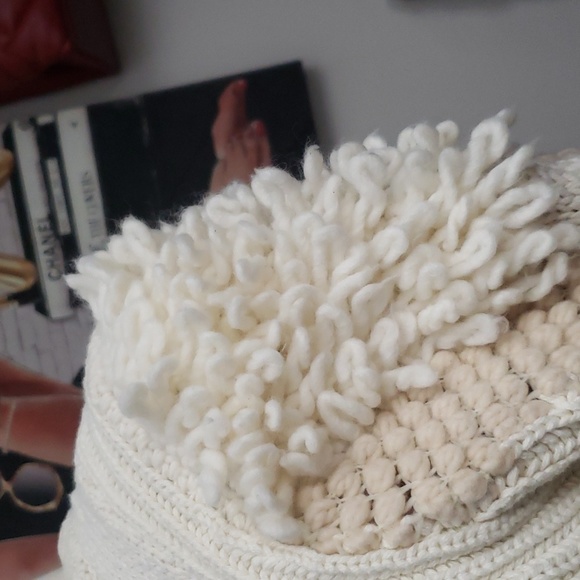 & Other Stories Chunky Cable Sweater Size XS - Picture 8 of 16